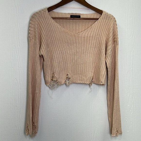 Urban Outfitters - Cream Ribbed Distressed Crop Long Sleeve Sweater Size Small - Picture 8 of 12